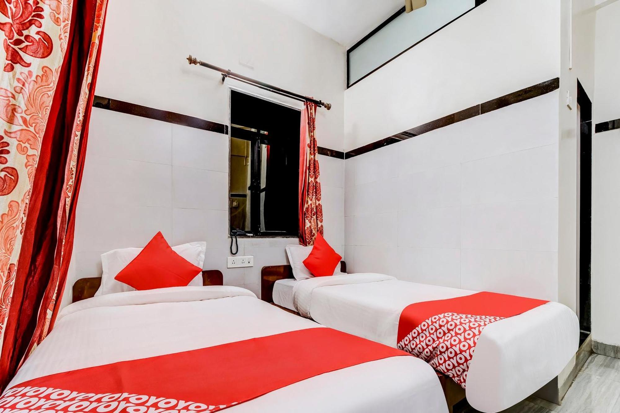 Super Oyo Hotel Dreamland Mumbai Eksteriør bilde